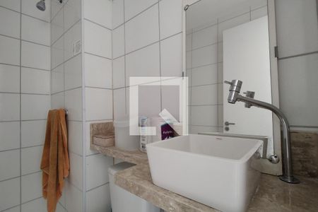 Apartamento para alugar com 55m², 3 quartos e 1 vaga Apartamento para alugar com 55m², 3 quartos e 1 vagaBanheiro Social