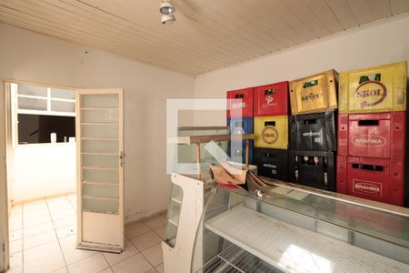 Casa à venda com 121m², 2 quartos e 2 vagasCopa