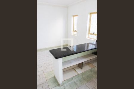 Casa à venda com 250m², 3 quartos e 3 vagas Casa à venda com 250m², 3 quartos e 3 vagasCOZINHA