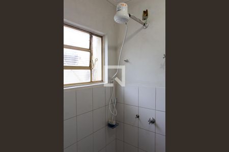 Casa à venda com 250m², 3 quartos e 3 vagas Casa à venda com 250m², 3 quartos e 3 vagasBANHEIRO DA ÁREA DE SERVIÇO