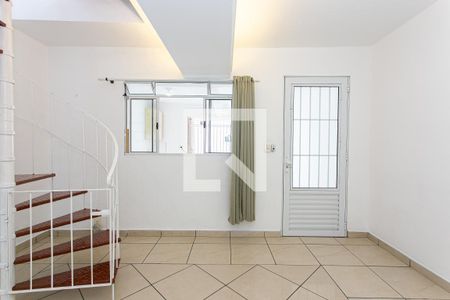 Casa para alugar com 2 quartos, 90m² em Vila Esperança, São Paulo