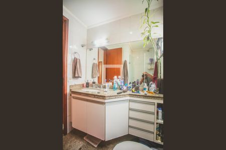 Apartamento à venda com 98m², 4 quartos e 2 vagasBanheiro Suíte