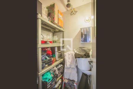 Apartamento à venda com 98m², 4 quartos e 2 vagasBanheiro de Serviço