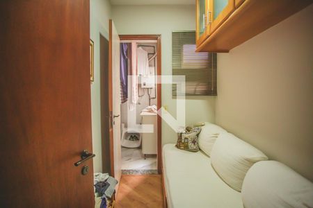 Apartamento à venda com 98m², 4 quartos e 2 vagasQuarto 4 - Reversível