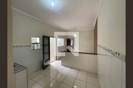 Sala/Cozinha de casa para alugar com 2 quartos, 70m² em Vila Amorim, Suzano