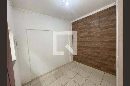 Sala de casa para alugar com 2 quartos, 70m² em Vila Amorim, Suzano