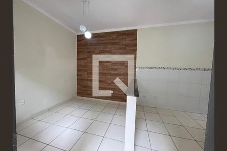 Sala/Cozinha de casa para alugar com 2 quartos, 70m² em Vila Amorim, Suzano