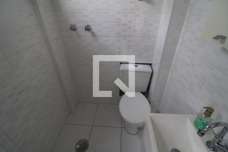 Apartamento à venda com 78m², 2 quartos e 1 vagaÁrea de Serviço - Banheiro