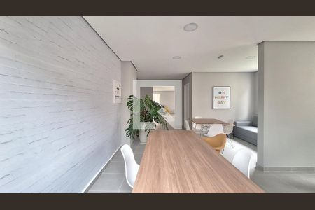 Apartamento para alugar com 44m², 1 quarto e sem vaga Apartamento para alugar com 44m², 1 quarto e sem vagaÁrea comum - Salão de festas 1