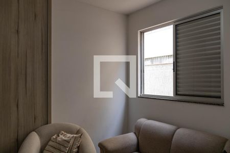 Apartamento à venda com 100m², 3 quartos e 2 vagasQuarto 2