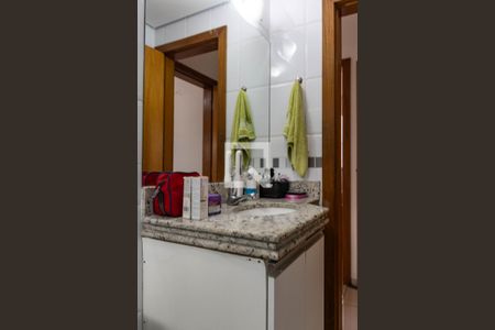 Apartamento à venda com 100m², 3 quartos e 2 vagasBanheiro Social