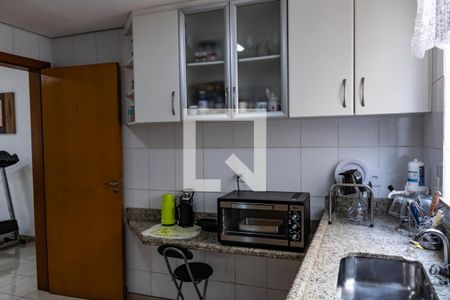 Apartamento à venda com 100m², 3 quartos e 2 vagasCozinha