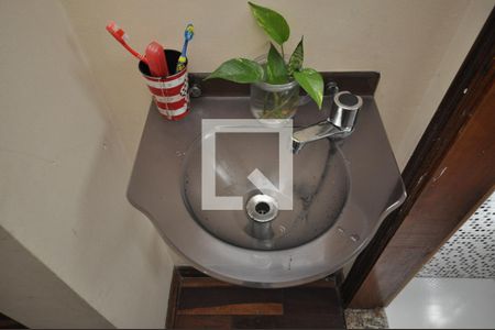 Casa à venda com 300m², 3 quartos e 6 vagasLavabo