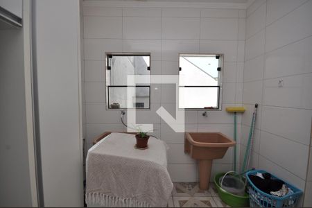 Casa à venda com 300m², 3 quartos e 6 vagasÁrea de Serviço