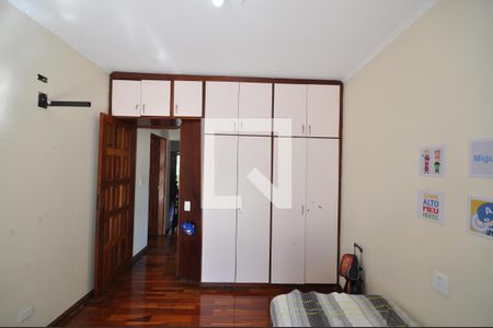 Casa à venda com 300m², 3 quartos e 6 vagasQuarto 3
