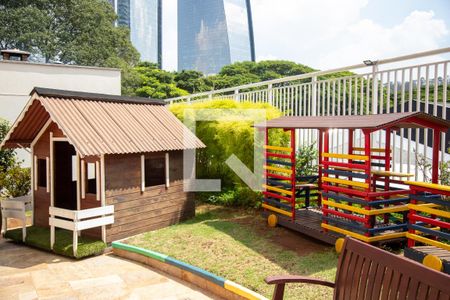 Apartamento à venda com 88m², 2 quartos e 2 vagasÁrea comum - Playground