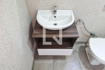 Casa para alugar com 130m², 2 quartos e 3 vagasBanheiro da Suíte