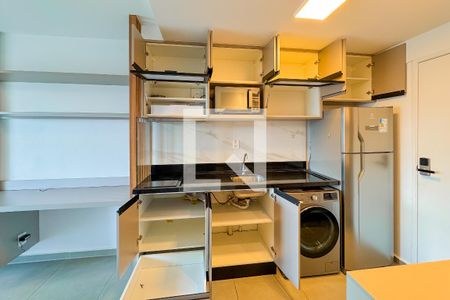 Studio para alugar com 29m², 1 quarto e 1 vaga Studio para alugar com 29m², 1 quarto e 1 vagaCozinha - Armários