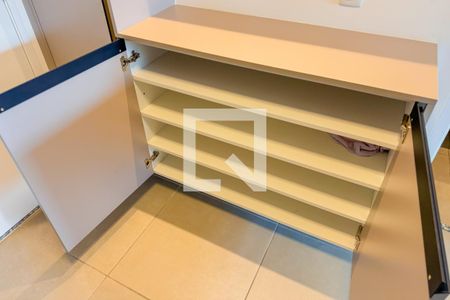 Studio para alugar com 29m², 1 quarto e 1 vaga Studio para alugar com 29m², 1 quarto e 1 vagaCozinha - Armários