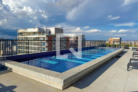 Studio para alugar com 29m², 1 quarto e 1 vaga Studio para alugar com 29m², 1 quarto e 1 vagaPiscina Rooftop