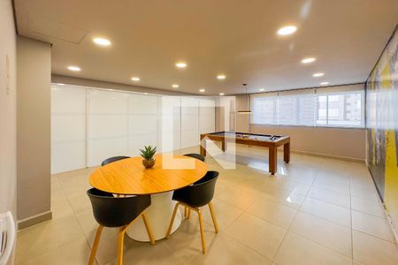 Studio para alugar com 29m², 1 quarto e 1 vaga Studio para alugar com 29m², 1 quarto e 1 vagaÁrea Comum - Salão de jogos