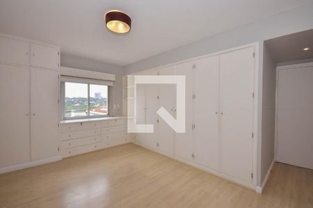 Apartamento para alugar com 125m², 3 quartos e 2 vagas Apartamento para alugar com 125m², 3 quartos e 2 vagasSuíte