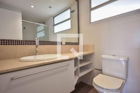 Apartamento para alugar com 125m², 3 quartos e 2 vagas Apartamento para alugar com 125m², 3 quartos e 2 vagasBanheiro