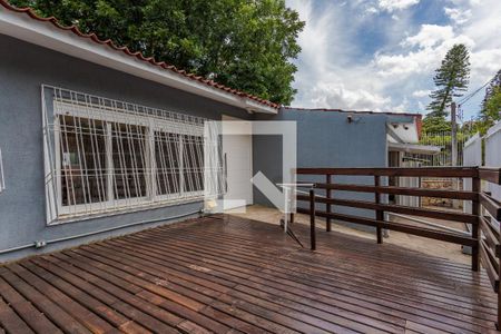 Casa à venda com 350m², 3 quartos e 3 vagas Casa à venda com 350m², 3 quartos e 3 vagasQuintal