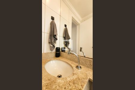 Apartamento à venda com 111m², 3 quartos e 2 vagas Apartamento à venda com 111m², 3 quartos e 2 vagasBanheiro da Suíte