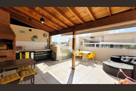 Apartamento à venda com 111m², 3 quartos e 2 vagas Apartamento à venda com 111m², 3 quartos e 2 vagasCobertura