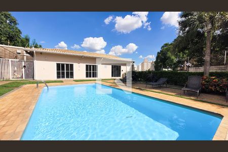 Apartamento à venda com 111m², 3 quartos e 2 vagas Apartamento à venda com 111m², 3 quartos e 2 vagasÁrea comum - Piscina