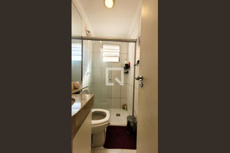 Apartamento à venda com 111m², 3 quartos e 2 vagas Apartamento à venda com 111m², 3 quartos e 2 vagasBanheiro da Suíte