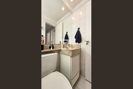 Apartamento à venda com 111m², 3 quartos e 2 vagas Apartamento à venda com 111m², 3 quartos e 2 vagasBanheiro Social