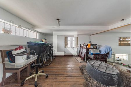 Casa à venda com 190m², 2 quartos e 1 vaga Casa à venda com 190m², 2 quartos e 1 vagaAtelie