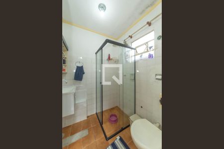 Casa à venda com 190m², 2 quartos e 1 vaga Casa à venda com 190m², 2 quartos e 1 vagaBanheiro da Suíte