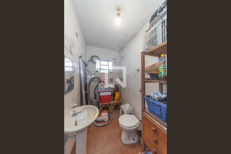 Casa à venda com 190m², 2 quartos e 1 vaga Casa à venda com 190m², 2 quartos e 1 vagaAtelie - Banheiro