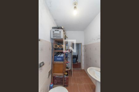 Casa à venda com 190m², 2 quartos e 1 vaga Casa à venda com 190m², 2 quartos e 1 vagaAtelie - Banheiro