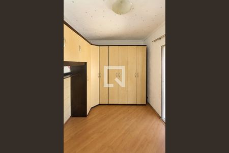 Apartamento à venda com 71m², 2 quartos e 1 vagaQuarto 02