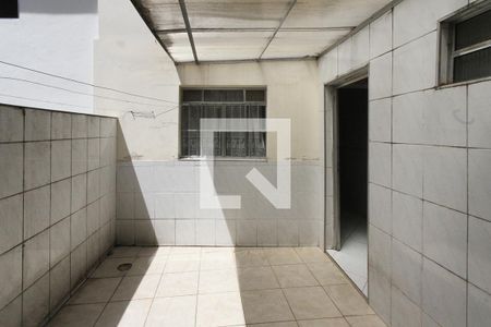 Apartamento à venda com 71m², 2 quartos e 1 vagaQuintal