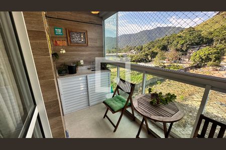 Varanda de apartamento à venda com 3 quartos, 133m² em Vargem Pequena, Rio de Janeiro