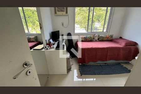 Apartamento à venda com 133m², 3 quartos e 2 vagasQuarto 1