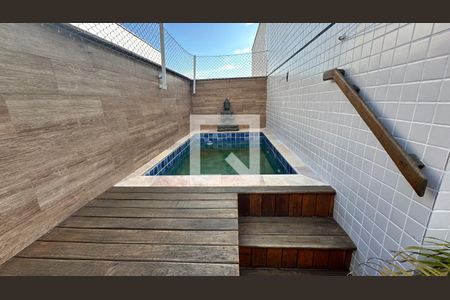 Apartamento à venda com 133m², 3 quartos e 2 vagasPiscina