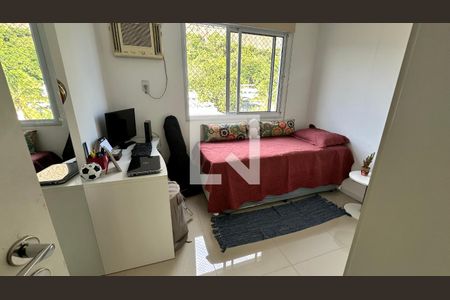 Quarto 1 de apartamento à venda com 3 quartos, 133m² em Vargem Pequena, Rio de Janeiro