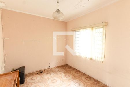 Casa à venda com 220m², 3 quartos e 2 vagasQuarto 2