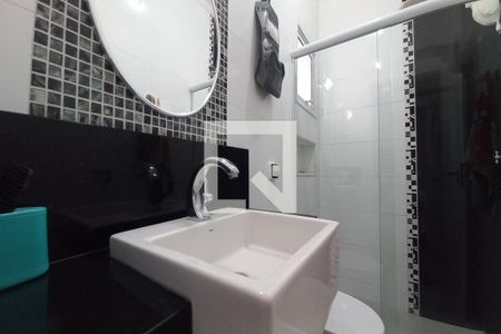 Casa de condomínio à venda com 375m², 4 quartos e 4 vagasBanheiro da Suíte 1