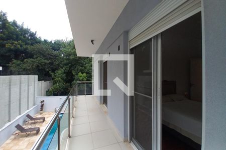 Casa de condomínio à venda com 375m², 4 quartos e 4 vagasVaranda da Suíte 4 
