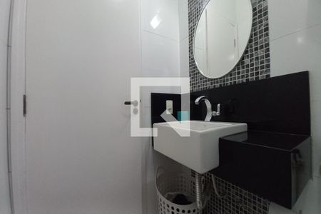 Casa de condomínio à venda com 375m², 4 quartos e 4 vagasBanheiro da Suíte 1