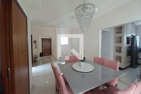 Sala de Jantar de casa de condomínio à venda com 4 quartos, 375m² em Swiss Park, Campinas