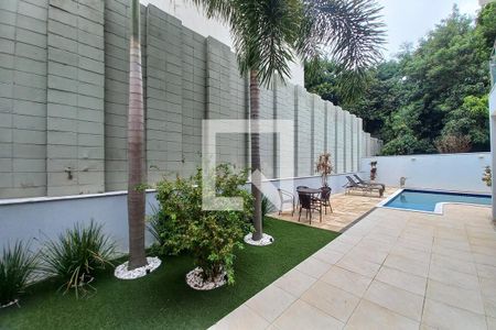 Casa de condomínio à venda com 375m², 4 quartos e 4 vagasÁrea comum