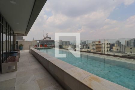 Studio para alugar com 24m², 1 quarto e sem vaga Studio para alugar com 24m², 1 quarto e sem vagaÁrea comum - Piscina